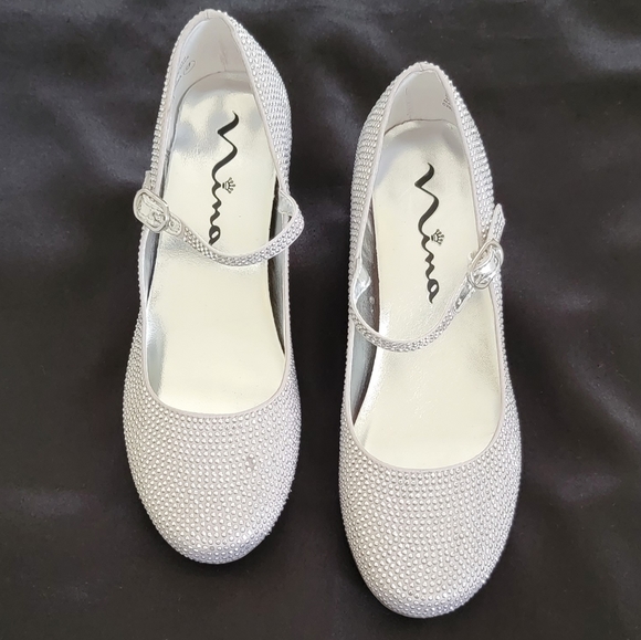 Nina Girls  Mary-Jane Shoes - Picture 11 of 13